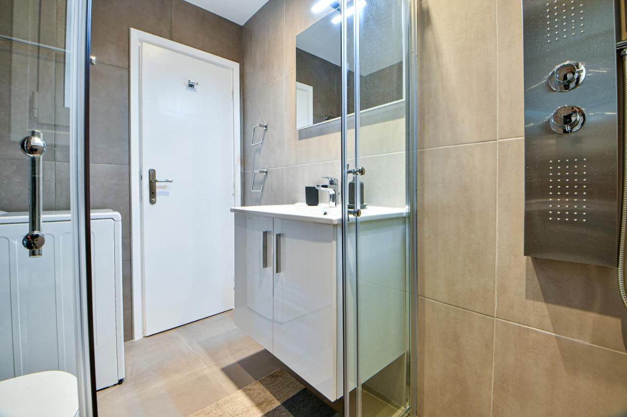 Boutique77 Luxury Apartment Athen Exterior foto